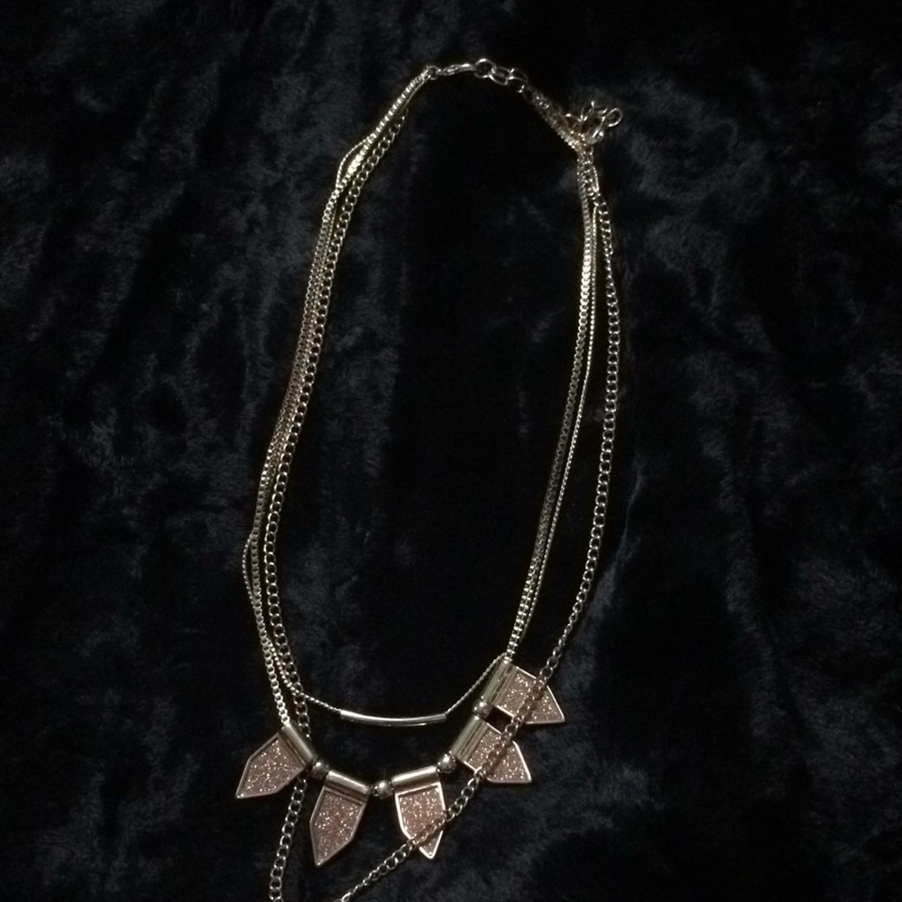 Goldtone necklace